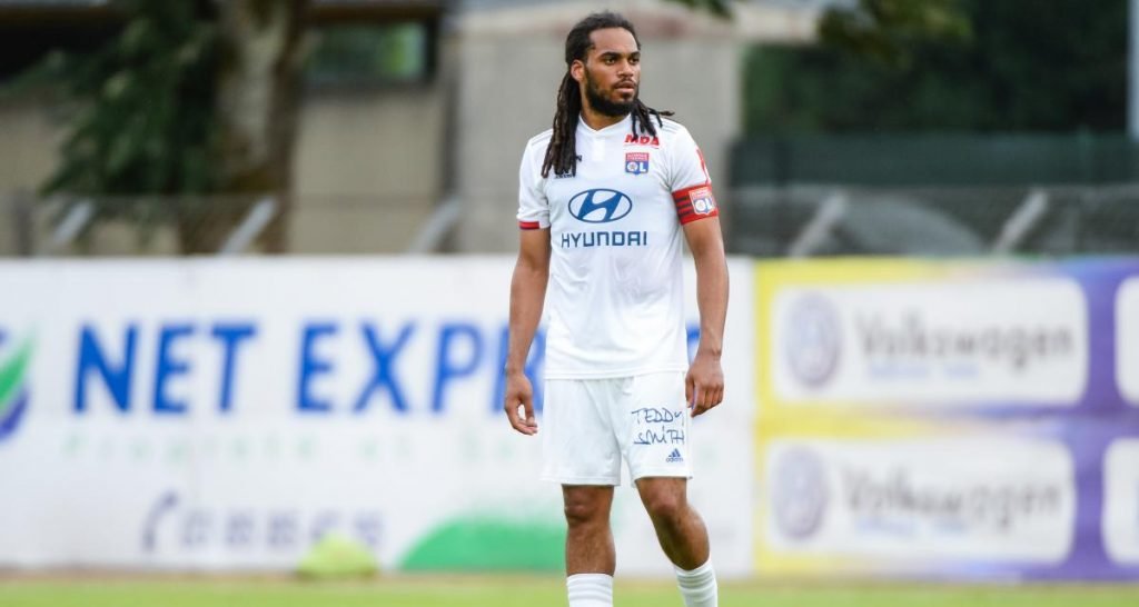 Jason Denayer Capitaine de l olympique Lyonnais.